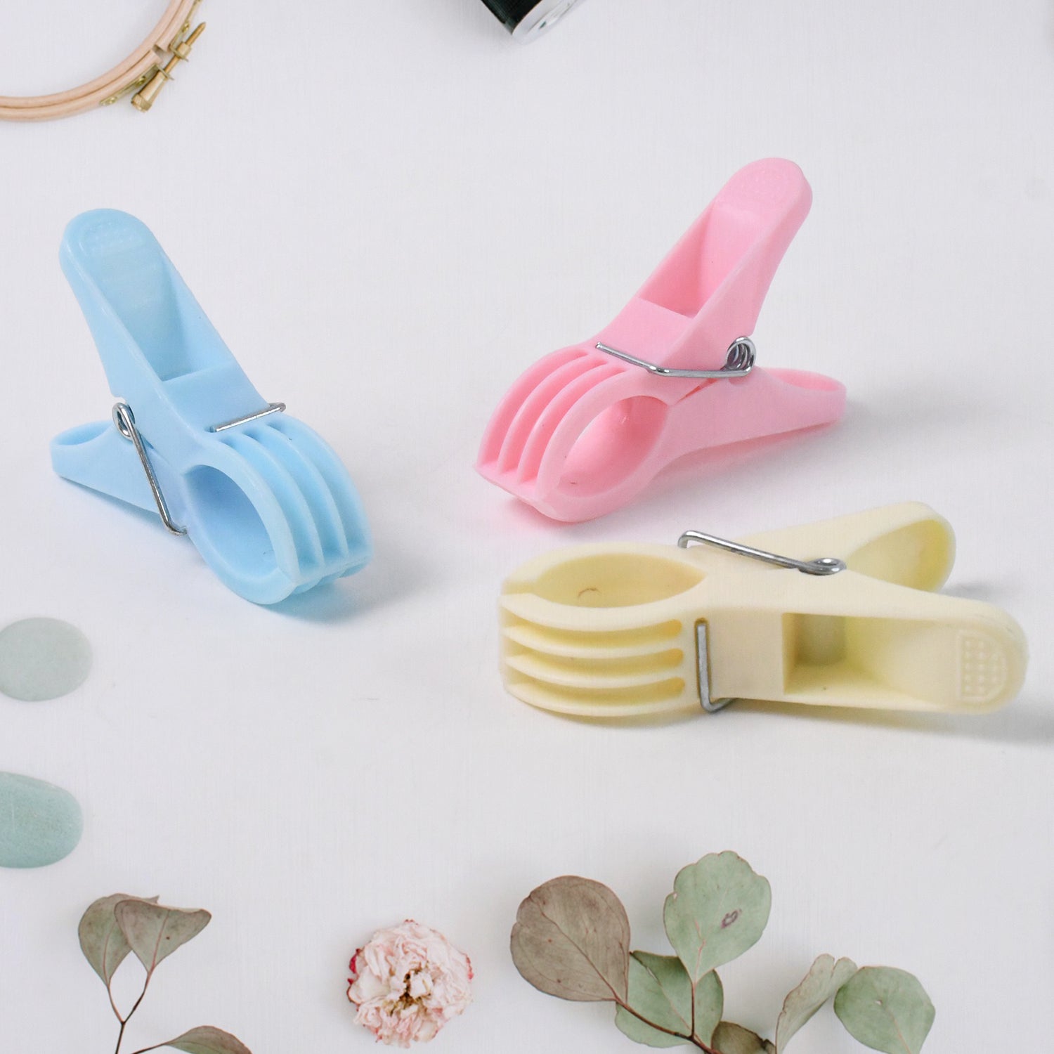 Clip Ease Clip Ease